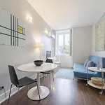 Cosme By Olala Homes Apartman