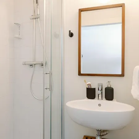 Cosme By Olala Homes *