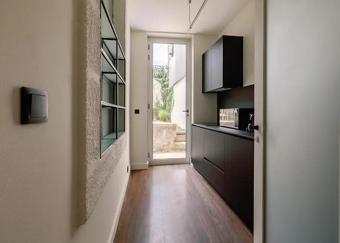 Cosme By Olala Homes アパート