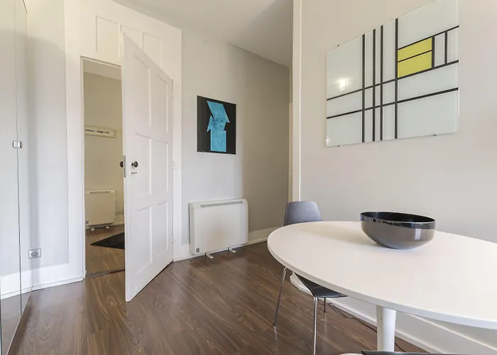 Daire Cosme By Olala Homes