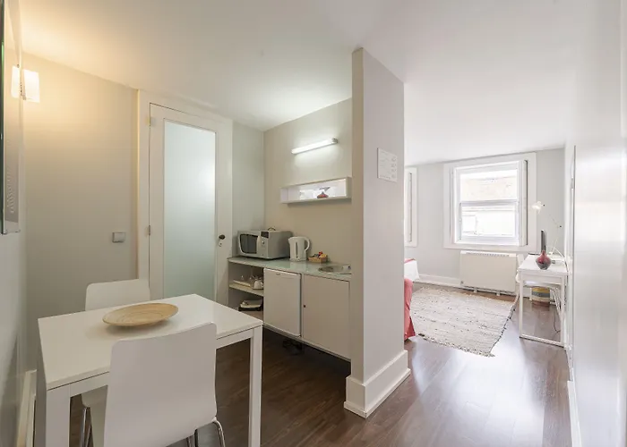 Daire Cosme By Olala Homes *